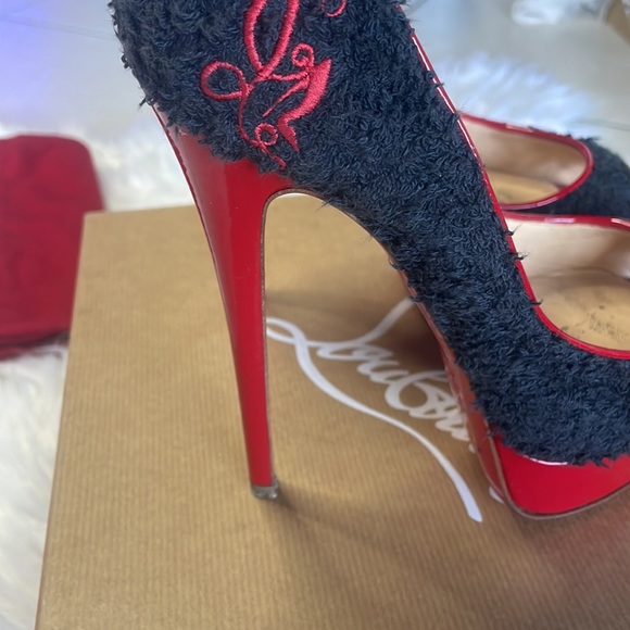 Christian Louboutin Cloth Heels - Picture 6 of 14